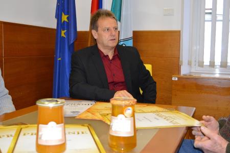 TUDI MED ČEBELARJI IMAMO DRŽAVNEGA PRVAKA 4