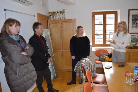 OTVORITEV PISARNE CENTRA ZA SOCIALNO DELO V BOVCU 7