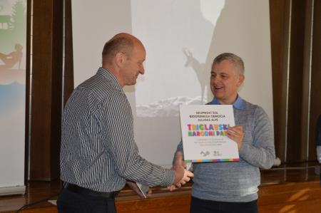 OSNOVNA ŠOLA BOVEC PREJELA CERTIFIKAT BIOSFERNEGA OBMOČJA JULIJSKE ALPE 16