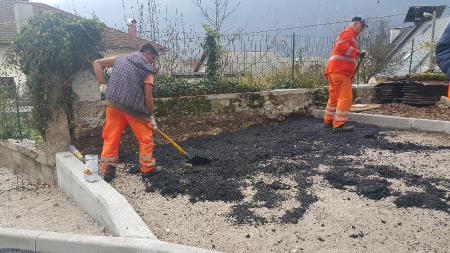 UREDITEV ULIC PRI POŠTI IN PROTI KLANCU 3