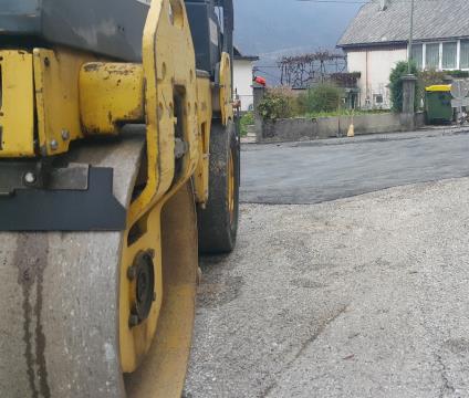 UREDITEV ULIC PRI POŠTI IN PROTI KLANCU 5