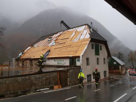 ZAHVALA GASILCEM IN DRUGIM SLUŽBAM CZ 3