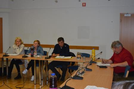 ZAKLJUČENA 30. REDNA SEJA OBČINSKEGA SVETA OBČINE BOVEC 7