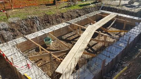 ZAČETEK GRADNJE JAVNIH STRANIŠČ IN AVTOBUSNE POSTAJE 6