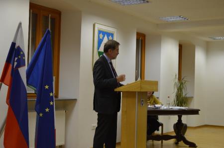 PREDSTAVITEV ČEZMEJNE RAZVOJNE STRATEGIJE 1