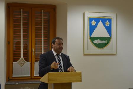 PREDSTAVITEV ČEZMEJNE RAZVOJNE STRATEGIJE 4