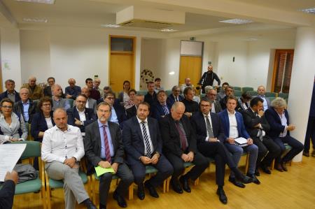 PREDSTAVITEV ČEZMEJNE RAZVOJNE STRATEGIJE 10