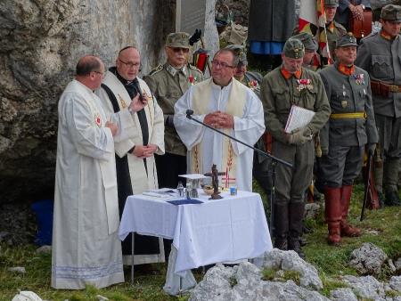 ODPRTJE SPOMENIKA PREVALA 10