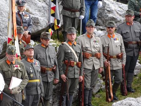 ODPRTJE SPOMENIKA PREVALA 13