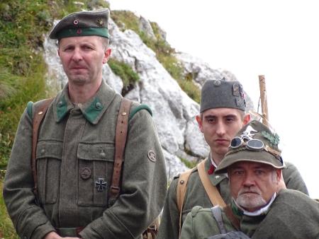 ODPRTJE SPOMENIKA PREVALA 15