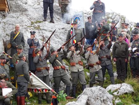 ODPRTJE SPOMENIKA PREVALA 19