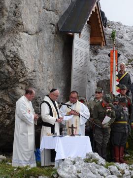 ODPRTJE SPOMENIKA PREVALA 22