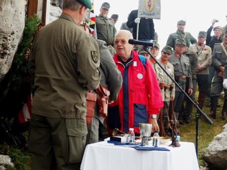 ODPRTJE SPOMENIKA PREVALA 28