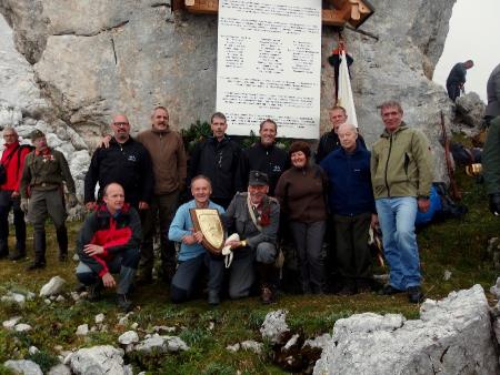 ODPRTJE SPOMENIKA PREVALA 30