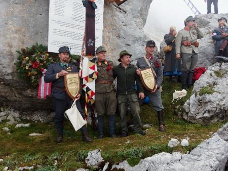 ODPRTJE SPOMENIKA PREVALA 31