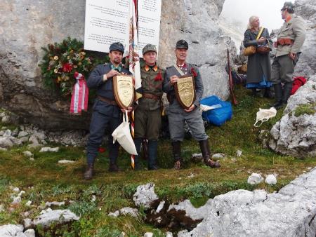 ODPRTJE SPOMENIKA PREVALA 32