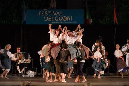 ZAKLJUČNI VEČER »FESTIVALA DEI CUORI« V ČENTI 10