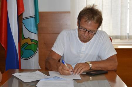 PODPIS POGODBE O IZDELAVI IDEJNEGA PROJEKTA 3