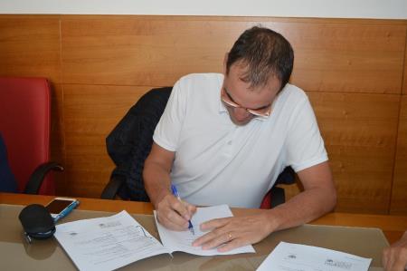 PODPIS POGODBE O IZDELAVI IDEJNEGA PROJEKTA 4