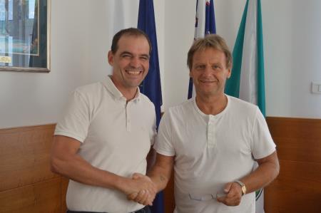 PODPIS POGODBE O IZDELAVI IDEJNEGA PROJEKTA 9