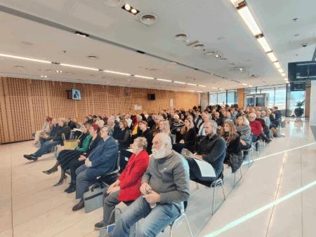 received_1082935036175495