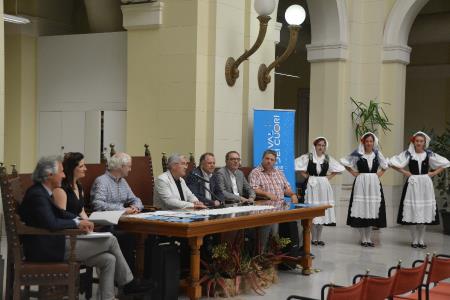 NOVINARSKA KONFERENCA V VIDMU 4