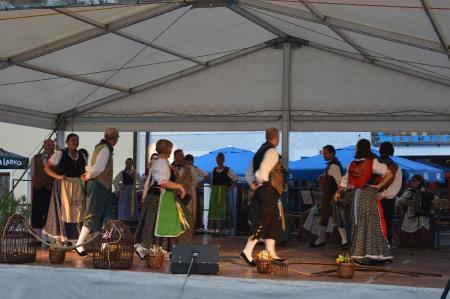 MEDNARODNO SREČANJE FOLKLORNIH SKUPIN 12