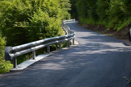 ZAKLJUČNA DELA NA CESTI ČEZSOČA-JABLANCA 2