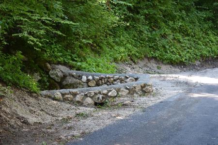 ZAKLJUČNA DELA NA CESTI ČEZSOČA-JABLANCA 4