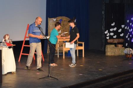 RASTOČA KNJIGA IN ZAKLUČEK ŠOLSKEGA LETA 14