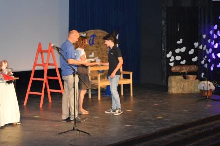 RASTOČA KNJIGA IN ZAKLUČEK ŠOLSKEGA LETA 15