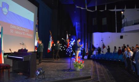 OSREDNJA PRIREDITEV OB DNEVU DRŽAVNOSTI 3