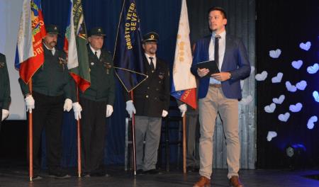 OSREDNJA PRIREDITEV OB DNEVU DRŽAVNOSTI 13