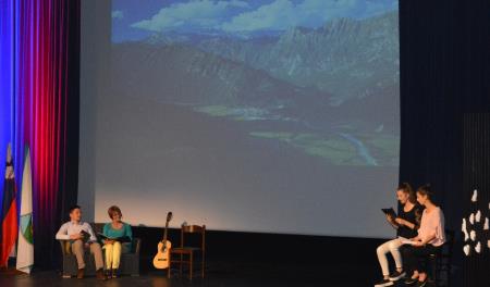 OSREDNJA PRIREDITEV OB DNEVU DRŽAVNOSTI 21