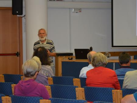 PREDSTAVITEV ZBORNIKA »KJE JE MOJ DOM« 7