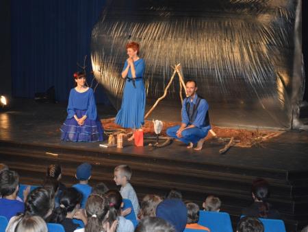 TEATRO AL QUADRATO ZOPET V BOVCU 13