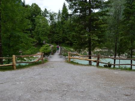 UREDITEV PARKIRIŠČA LEPENA 7