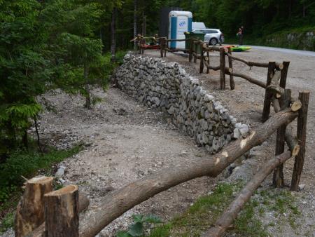 UREDITEV PARKIRIŠČA LEPENA 8