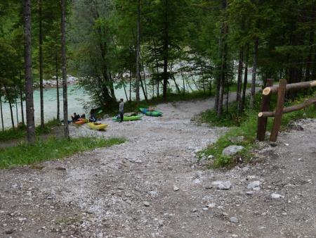 UREDITEV PARKIRIŠČA LEPENA 10