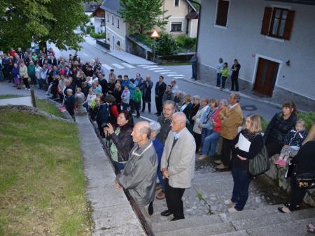 ODKRILI SPOMINSKO OBELEŽJE VSEM TRPEČIM Z BOVŠKEGA V 1. SVETOVNI VOJNI 26