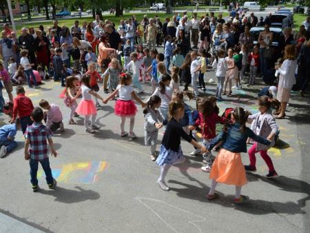 OB PRAZNIKU POBRATENE OBČINE PRIJEDOR 15