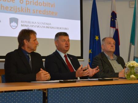 PODPIS POGODBE ZA DODELITEV NEPOVRATNIH EVROPSKIH KOHEZIJSKIH SREDSTEV 7