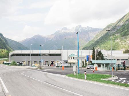 ODPRTJE NOVEGA LOGISTIČNEGA CENTRA TKK SRPENICA 3