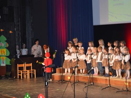FESTIVAL OTROŠKIH PESMI IN PLESOV 17
