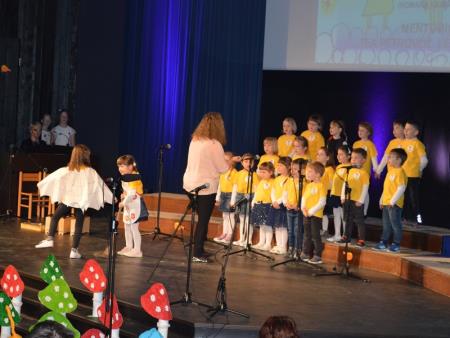 FESTIVAL OTROŠKIH PESMI IN PLESOV 20