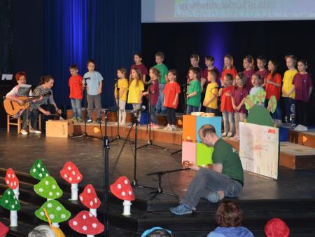 FESTIVAL OTROŠKIH PESMI IN PLESOV 26