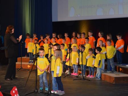 FESTIVAL OTROŠKIH PESMI IN PLESOV 39