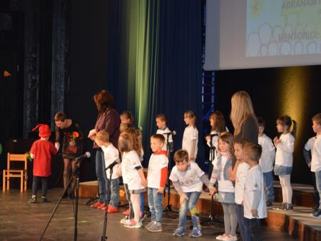 FESTIVAL OTROŠKIH PESMI IN PLESOV 46