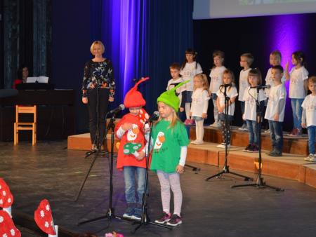 FESTIVAL OTROŠKIH PESMI IN PLESOV 58