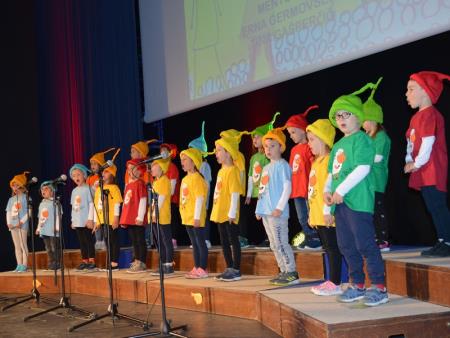 FESTIVAL OTROŠKIH PESMI IN PLESOV 62